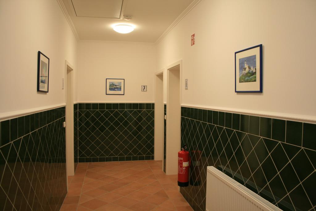 Apartmenthaus Unterwegs Росток Экстерьер фото